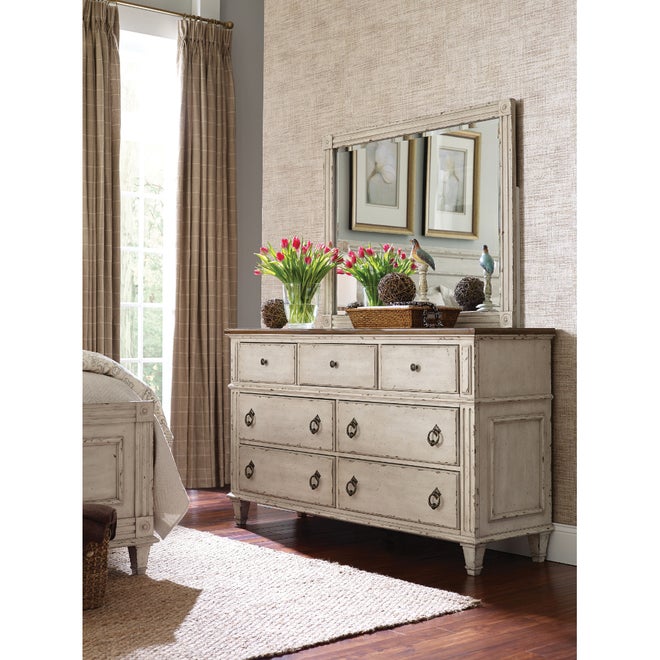 Southbury Drawer Dresser