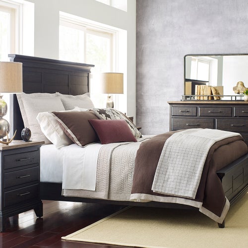 Plank Road Queen Jessup Dark Panel Bed