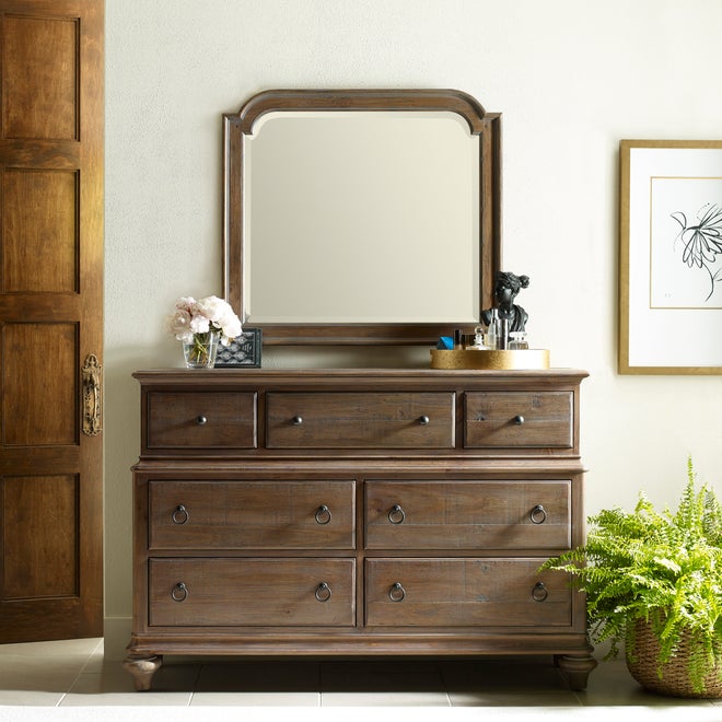 Weatherford Heather Wellington Drawer Dresser