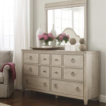 Vista Fremont Dresser